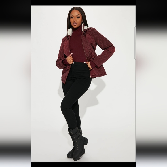 Fashion Nova "Quit Tripping" Quilted Jacket. Size medium. Color Wine red. - Picture 3 of 7